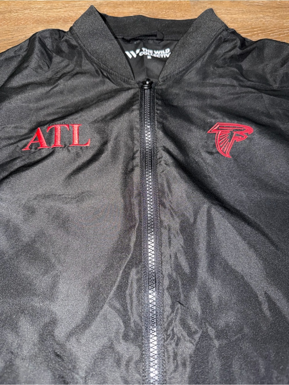 The Wild Collective Atlanta Falcons Flight Full-Zip Bomber Jacket Dirty Birds - Picture 4 of 7